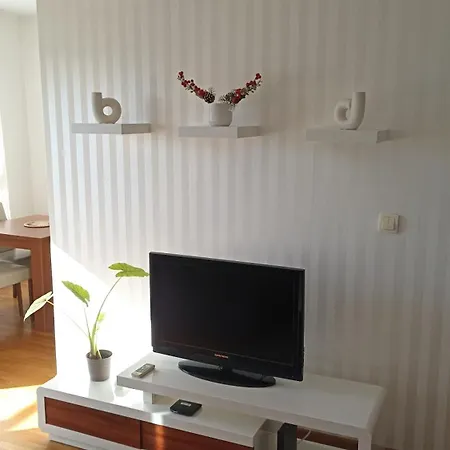 Apartment Tifani Belville Belgrade Room photo