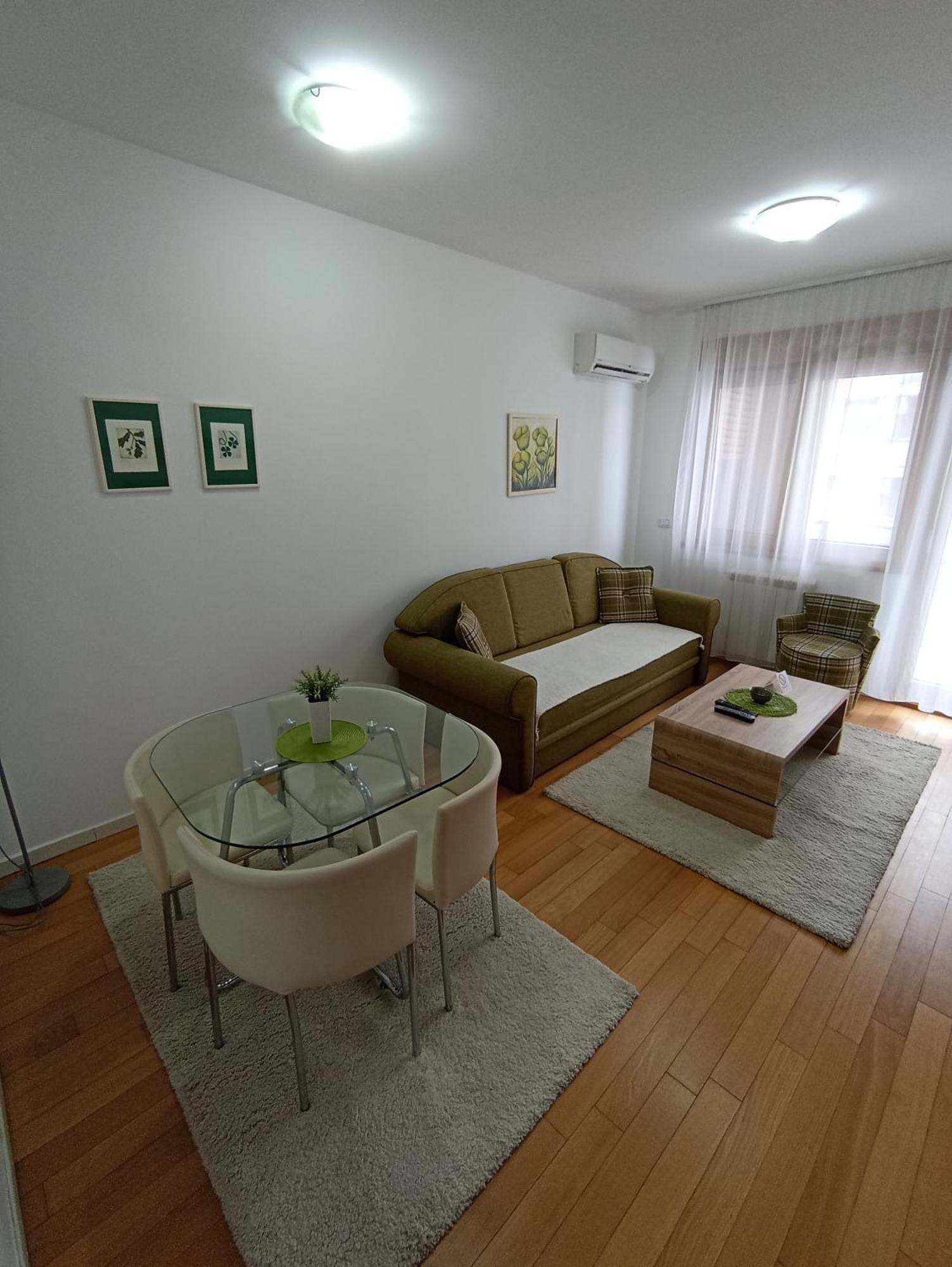 Tifani Belville Apartman